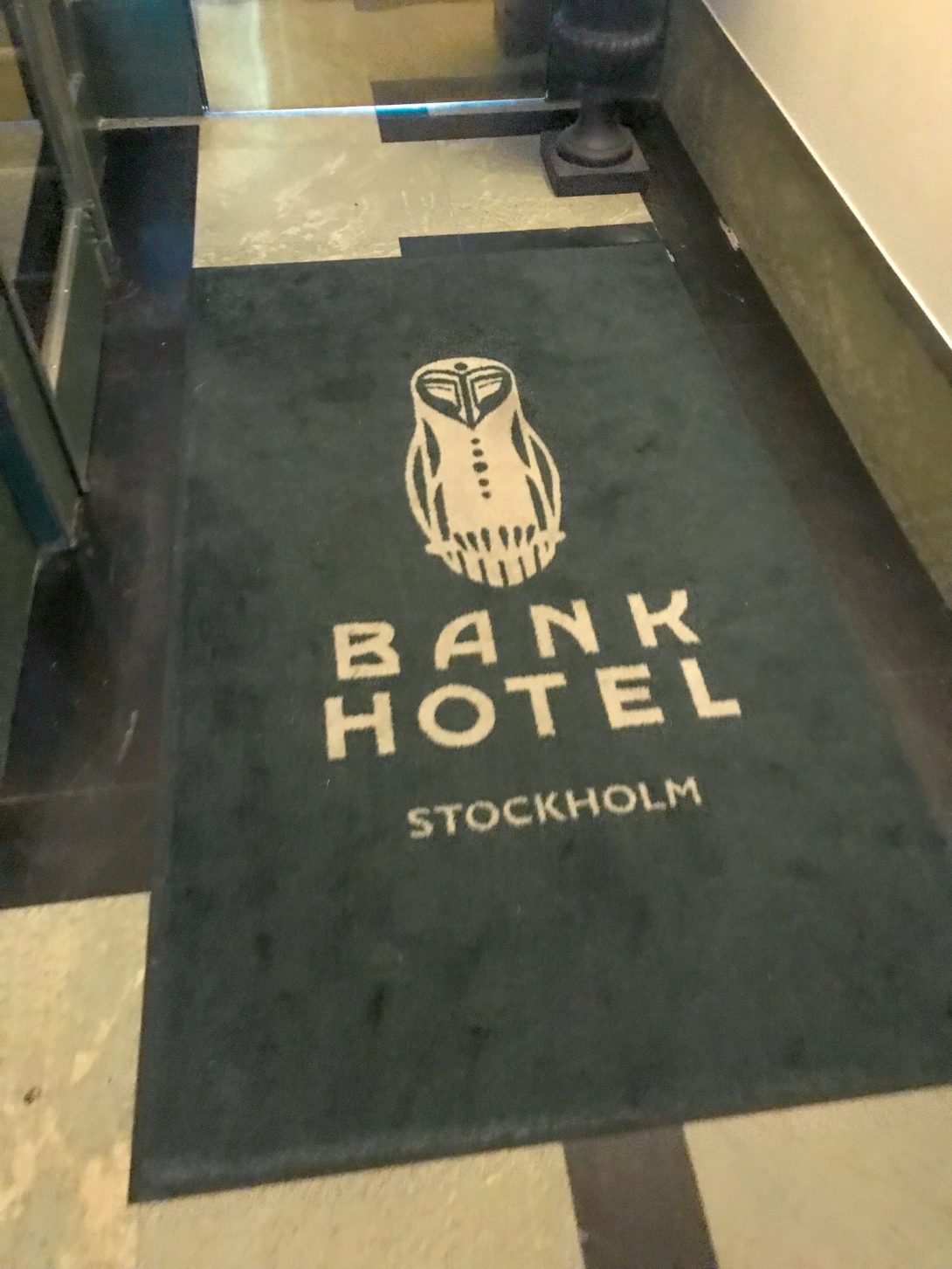 Bank hotel