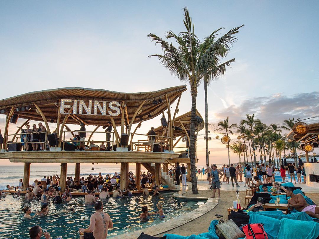 10 Beach Clubs Du INTE Får Missa på Bali - Readyfortakeoff